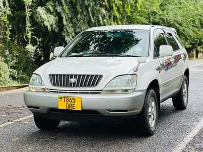 A picture of Toyota harrier