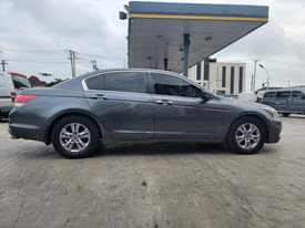 A picture of 2012 13 Honda accord not registered