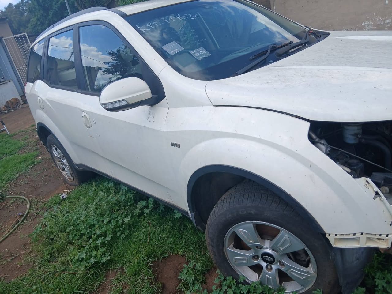 mahindra xuv