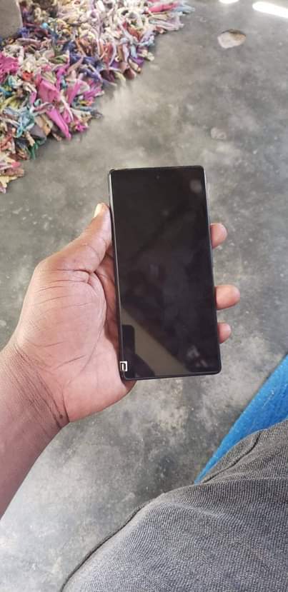 A picture of GOOGLE PIXEL 6 GB 128 RAM 6 GB
