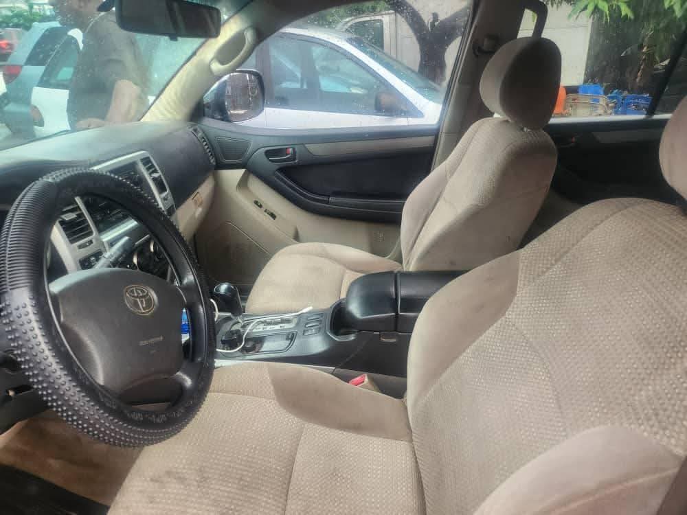A picture of 2005 Toyota 4runner trd