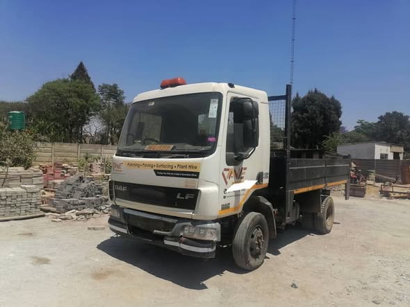 tipper truck