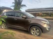 A picture of Clean 2012 kia sportage First body First user Less than