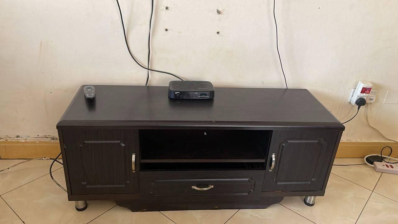 A picture of Household items on quick sale