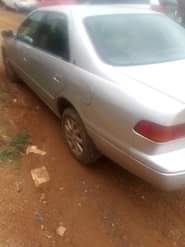 A picture of Toyota Camry evilop is available with good condition engine and