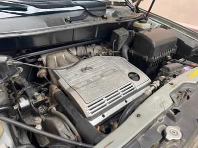 A picture of Neatly used Lexus 2002 model pure first body Tokunbo Grade