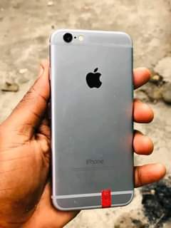 A picture of iPhone 6s plain