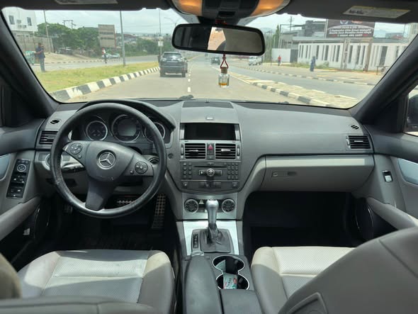 A picture of FEW MONTHS USED 2009 MERCEDES BENZ C300 GOING FOR 9M