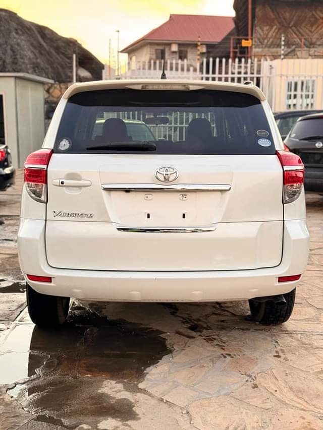 A picture of 2009 TOYOTA VANGUARD