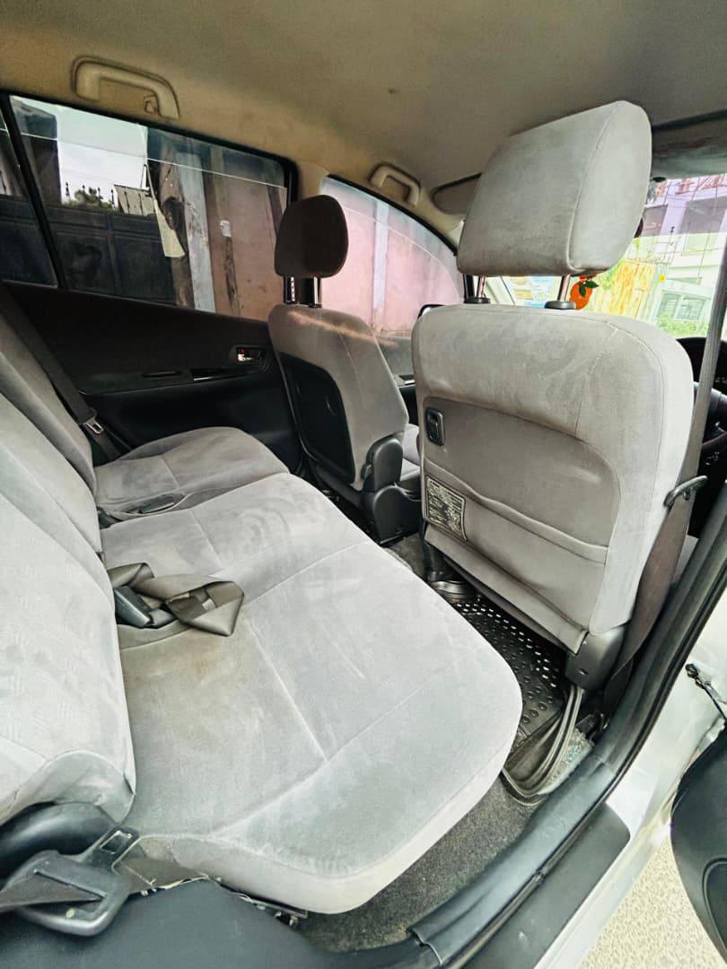 A picture of Corolla spacio