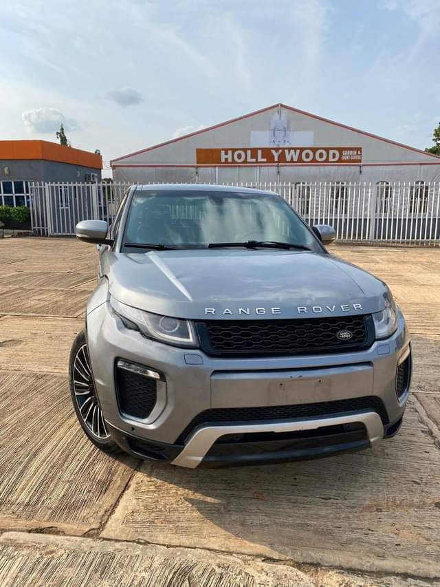 A picture of Range Rover Evoque