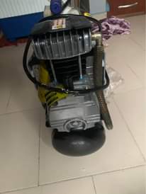 A picture of Excellent PSI 35 Air Pressure machine Electric used Brand new