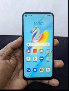 A picture of OPPO A54