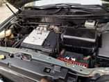 A picture of Sound 2002 Lexus Rx300 in good working condition and untampered