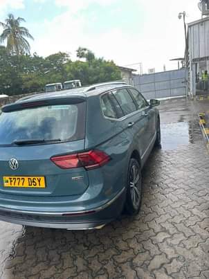 A picture of 2021 VW Tiguan