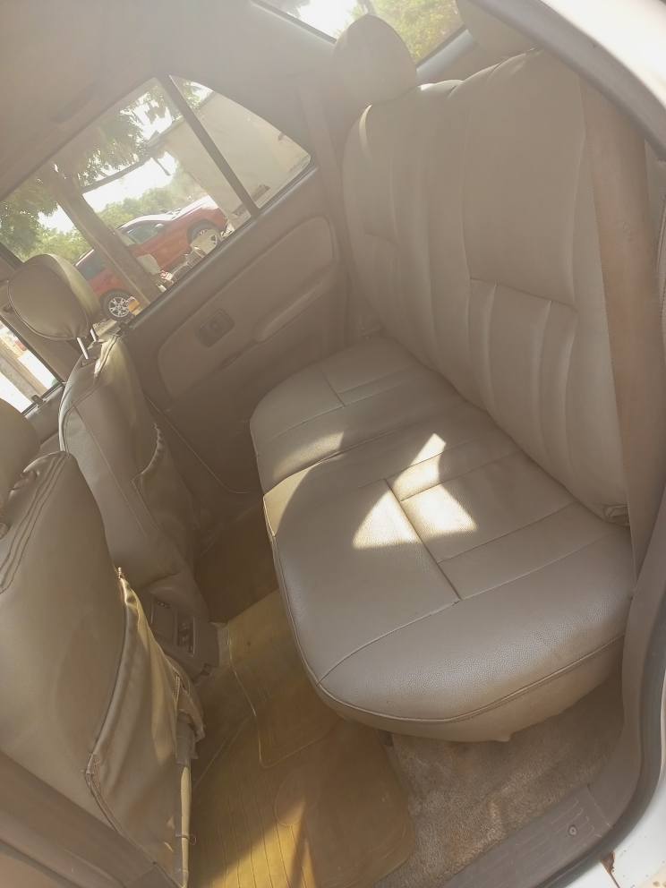 A picture of TOYOTA 4RUNNER