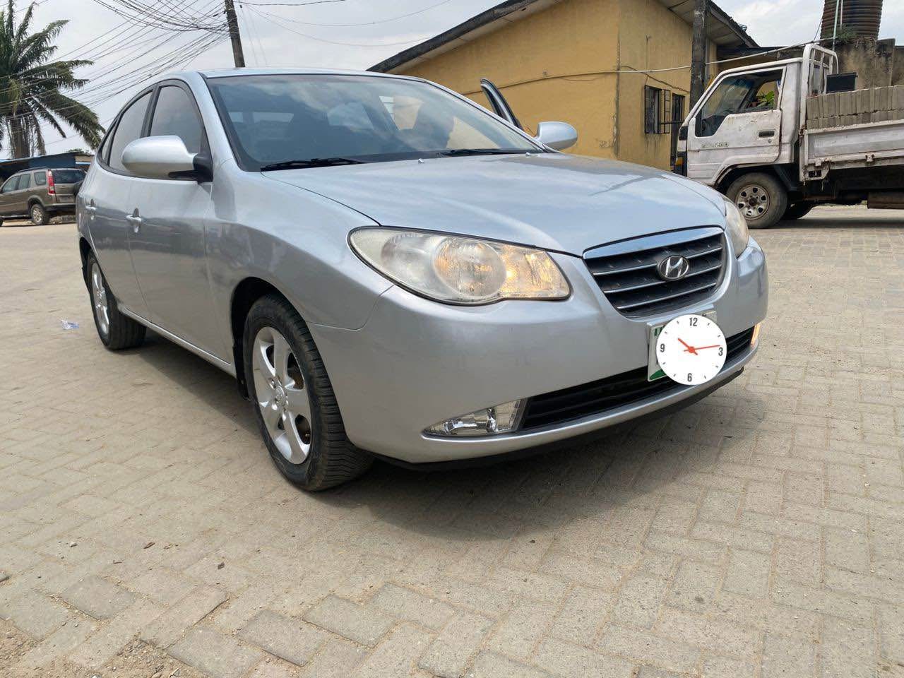 A picture of Hyundai Elantra 2008