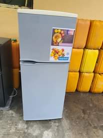 A picture of Nauza frij nzur beko offer lK 270k