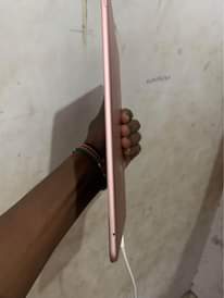 A picture of ipad pro10.5 celullar and wifi gb256 ..0759996999