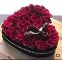 A picture of Flowers bouquet and Gift wrapping service