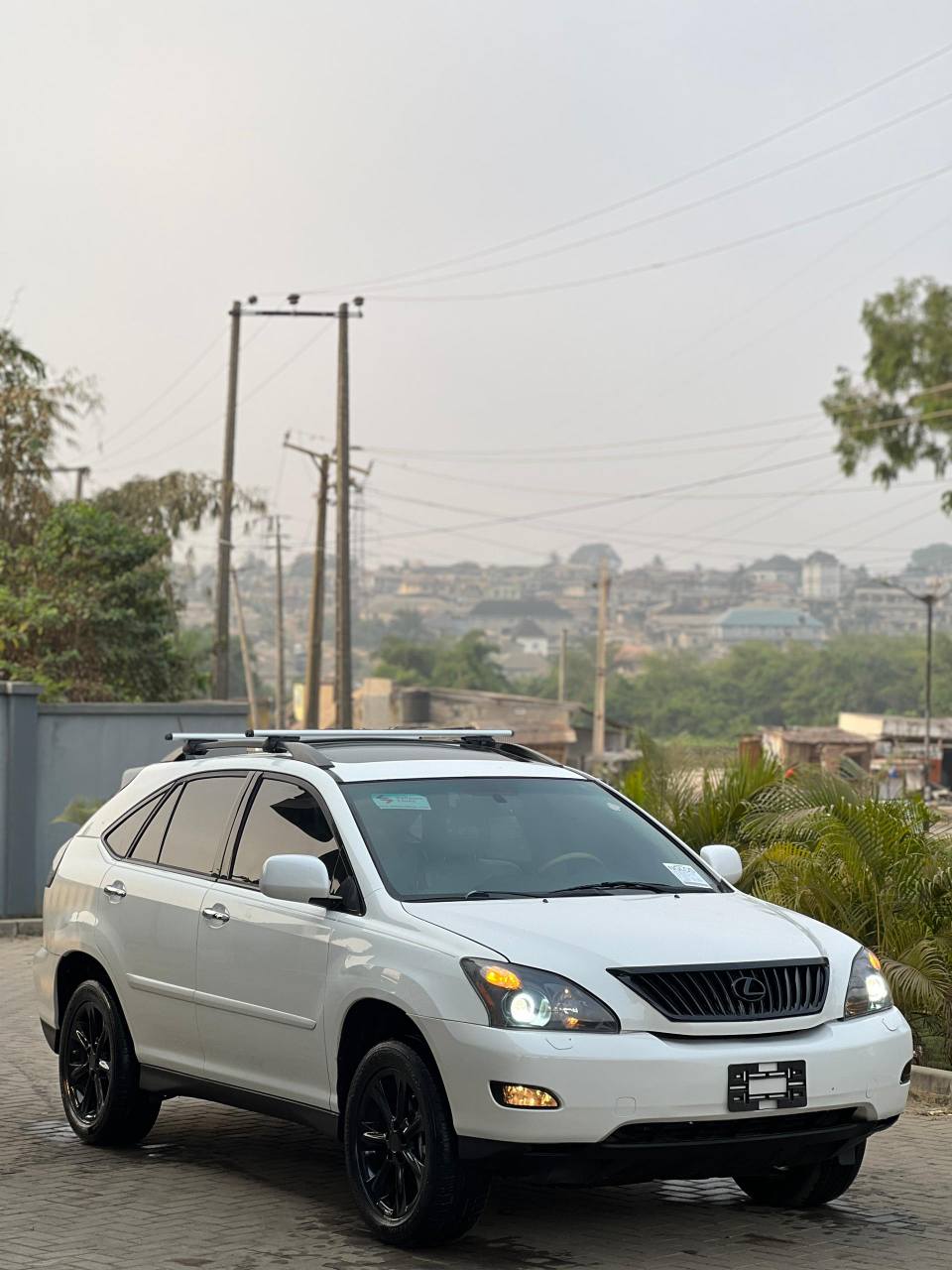 A picture of DIRECT TOKUNBO SILVERFOXEDITION LEXUS RX330 PREMIUM PLUS JANUARY 2025 ENTRY