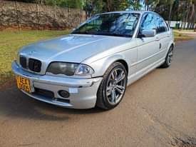bmw 320i