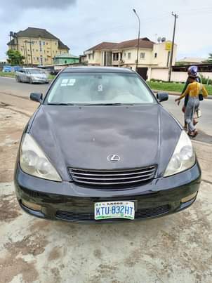 A picture of URGENT SALE Clean Reg 03 Lexus ES 300 full option