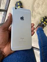 A picture of Iphone 6s plus gb 64