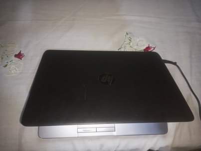A picture of HP LAPTOP
