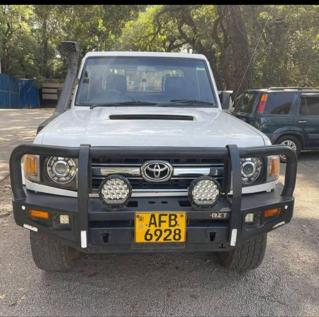 toyota land cruiser
