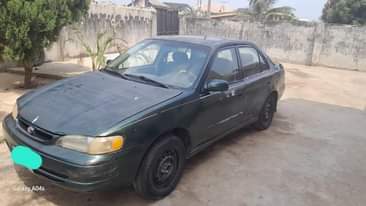 A picture of TOYOTA COROLLA 2001 MODEL