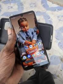A picture of AQUOS SENSE 5G MPYA WIKI 2