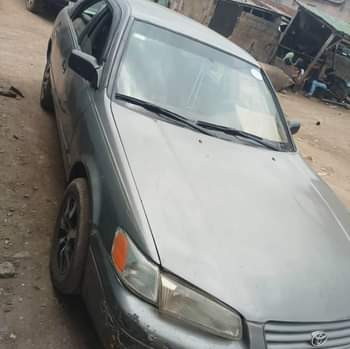 A picture of Toyota Camry tiny light