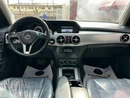 A picture of GLK 350 2013 direct registered but not used just like