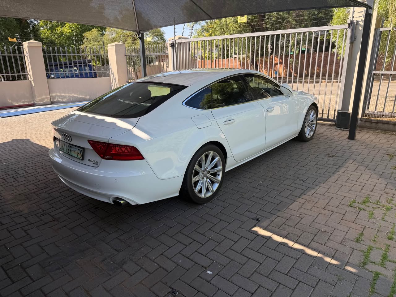 v6 cars