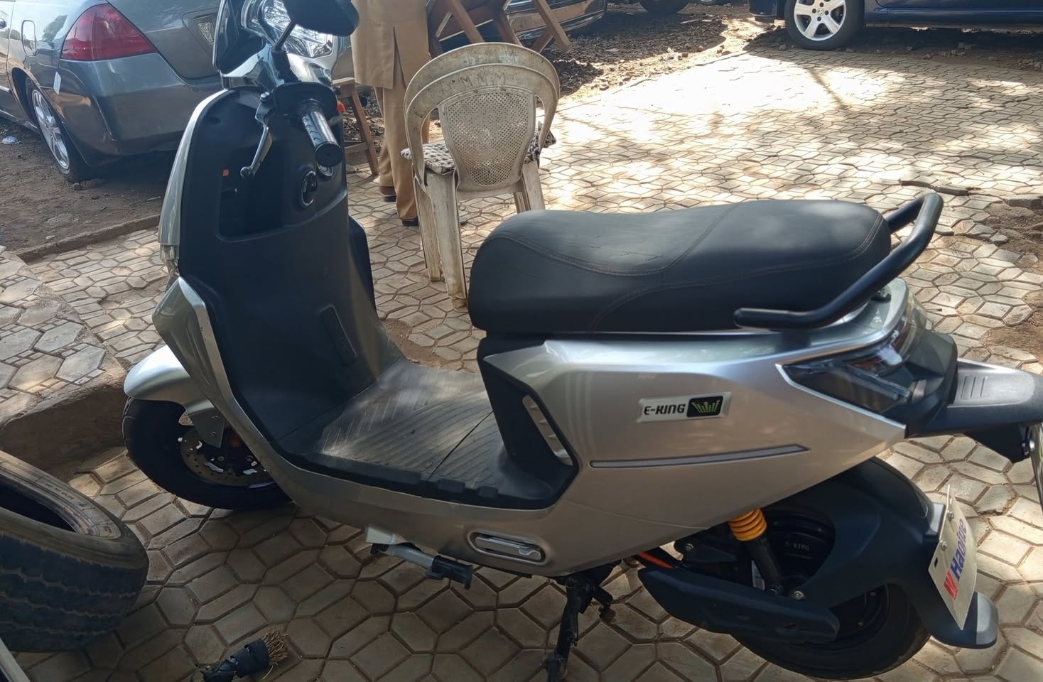 A picture of GRAND ECONOMY Few months used E KING ELECTRIC MOTORCYCLE available