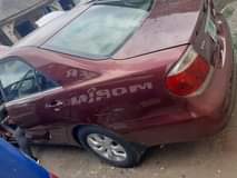 A picture of Toyota Camry 04