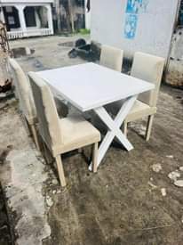A picture of Nahama nauza gitu vyangu vya ndani kitanda na godoro vyote