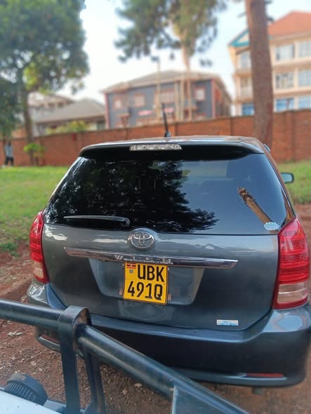 A picture of Toyota wish