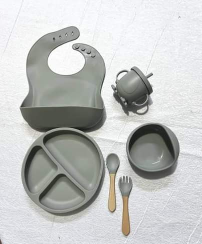 A picture of Silcone Set