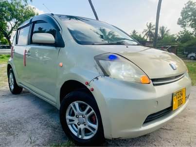 A picture of Toyota Passo