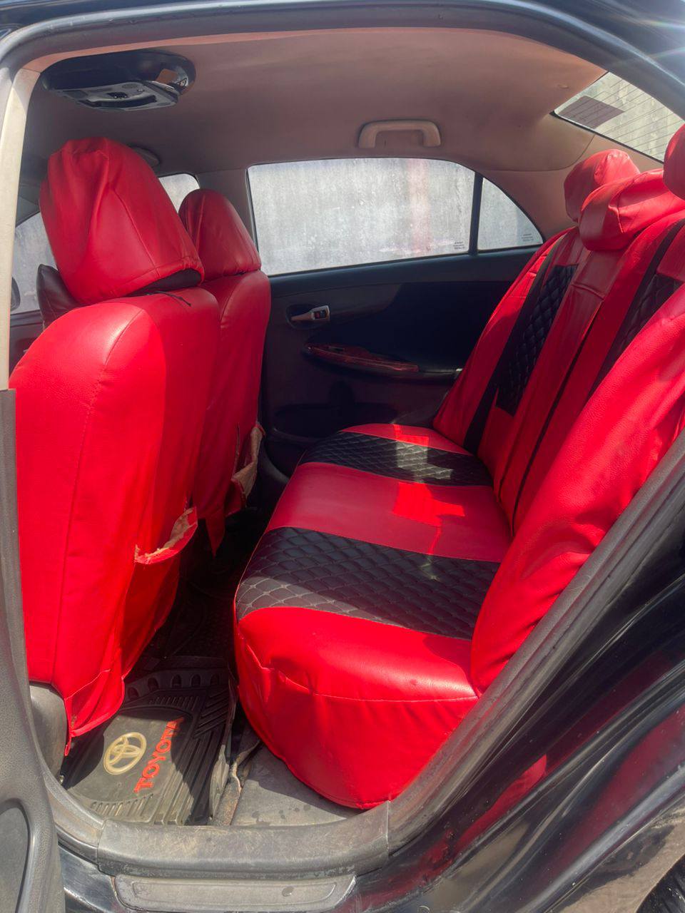 A picture of Toyota Corolla 2012