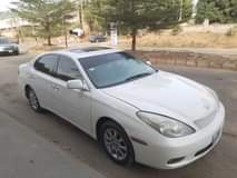 A picture of Lexus ES300