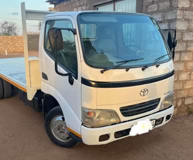 toyota dyna