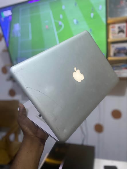 A picture of MacbBook