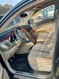 A picture of Lexus RX330 2005 Model