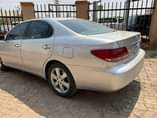 A picture of Lexus es330