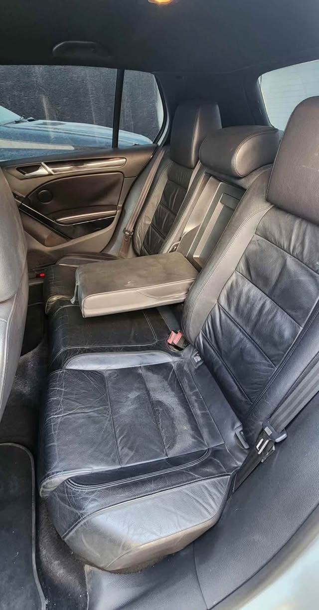 A picture of Urgent sale Volkswagen golf gti 2.0 turbo 2010