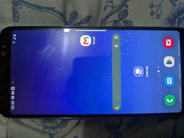 A picture of Samsung s8 call 0625448053 gerej external