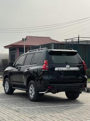 A picture of Registered 2015 Toyota Prado V6 thumbstart for sale. Black ext